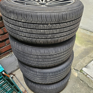 17인치 휠 + 타이어 (넥센) 215/45R17, 4