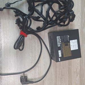 시소닉 750w 풀모듈러 골드 파워 판매.택포6.5만.