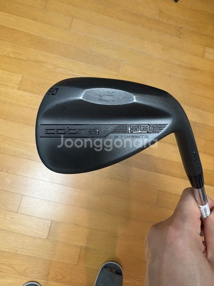 코브라 스네이크바이트 웨지 50, 56도 판매합니다--0