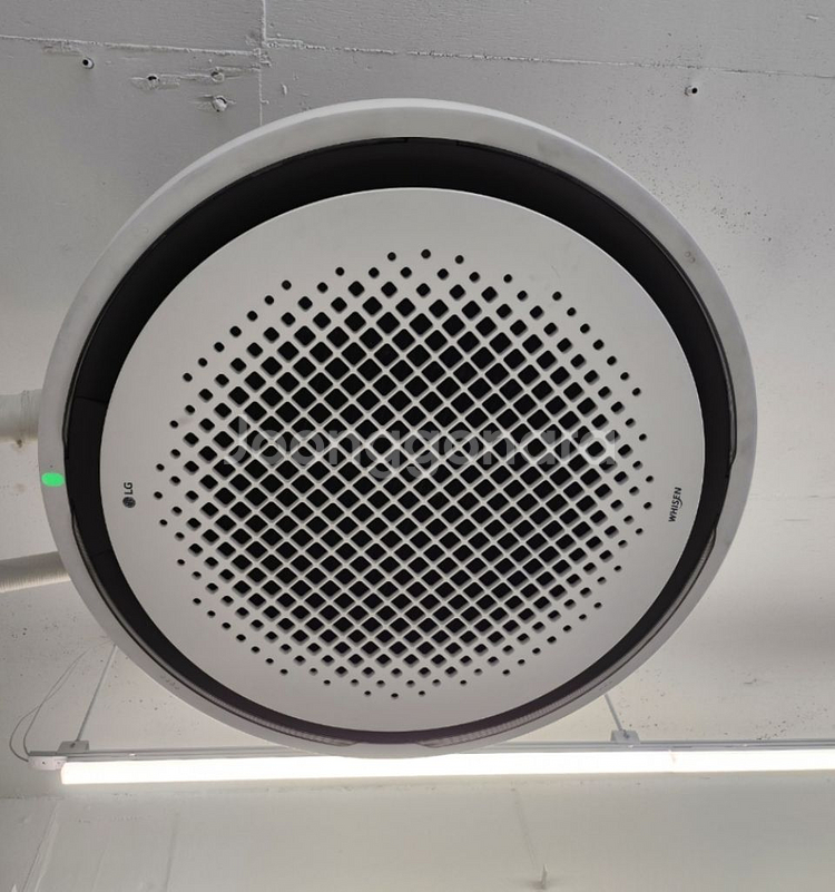 엘지원형천장형 인버터냉난방기 30평--0