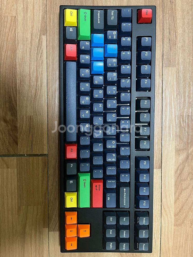 레오폴드 FC750R 키보드 판매합니다.--0