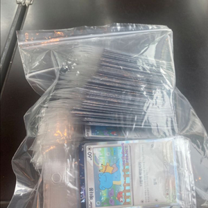 메타몽카드 대량구매합니다 장당 3.2만원