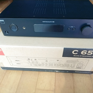 NAD C658 네트플레이어 프리앰프