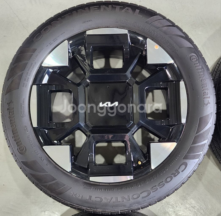 카니발 ka4 19인치 휠타이어,콘티넨탈 2355519--1