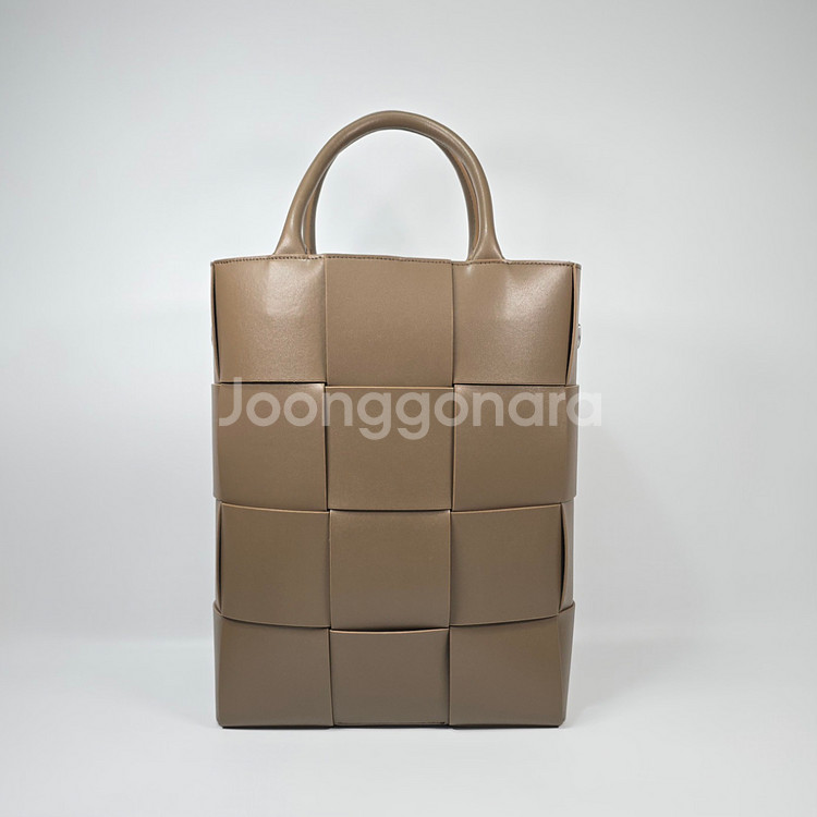 보테가베네타 아르코 토트백--3