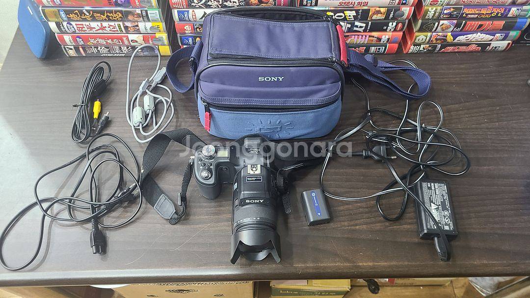 소니 사이버샷 카메라 DSC-F828 세트--3