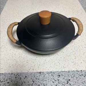 햄튼 무쇠솥20cm
