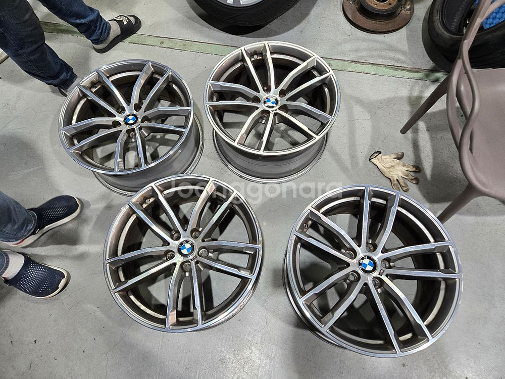 BMW 5시리즈(G30) 휠(662m) 팝니다--0