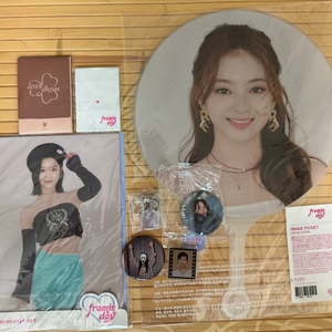 프로미스데이, 러브프롬 굿즈