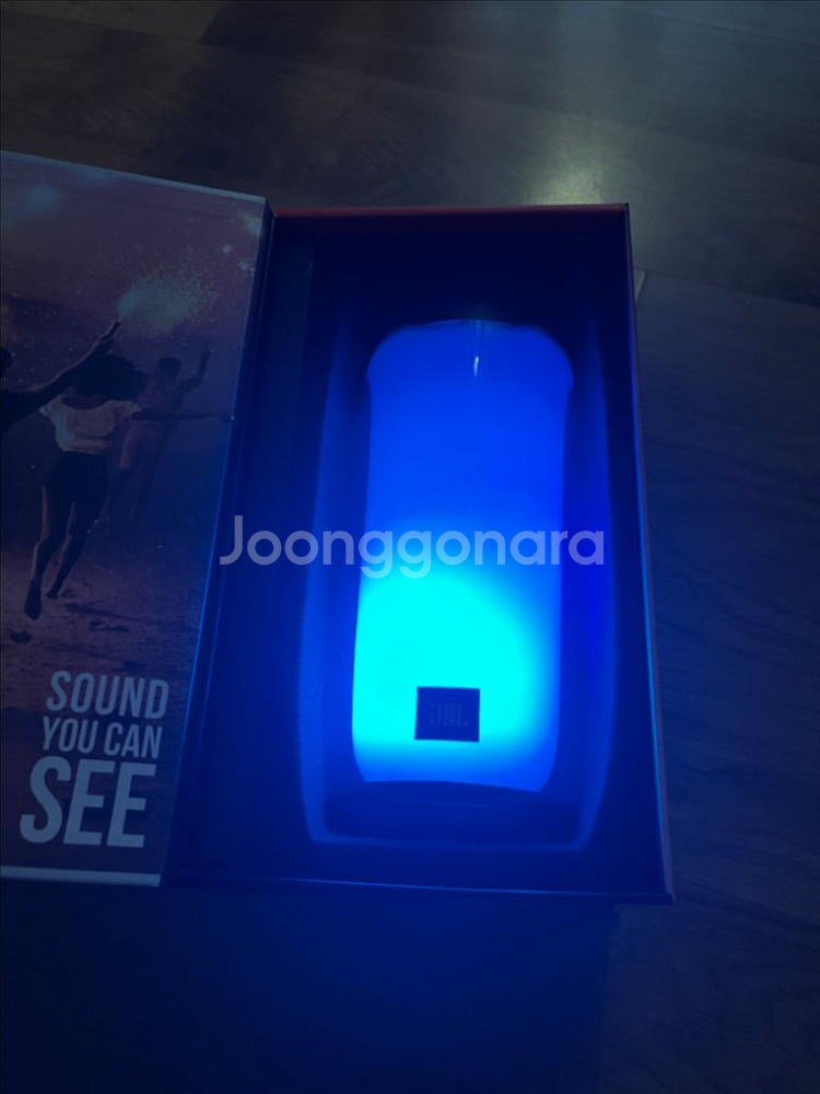JBL 펄스4 블루투스 스피커 판매합니다 (거의 새것)--2