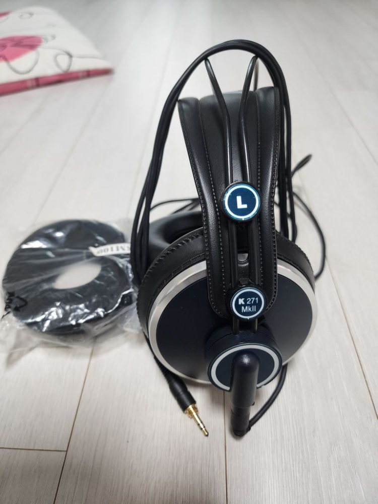 AKG K271 MKII헤드폰--1