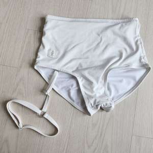 핫한폴웨어 숏츠S