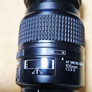 니콘렌즈 105m f2.8D