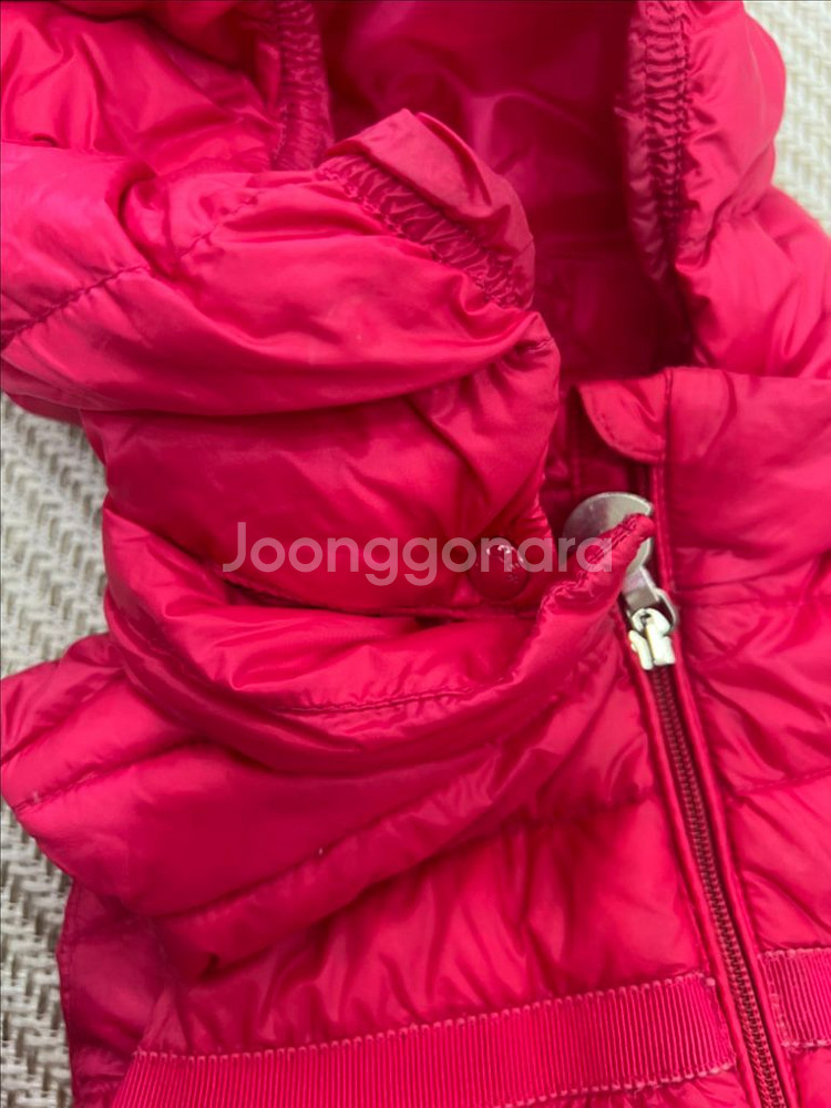 정품) 몽클레어 키즈 패딩조끼 2y--4