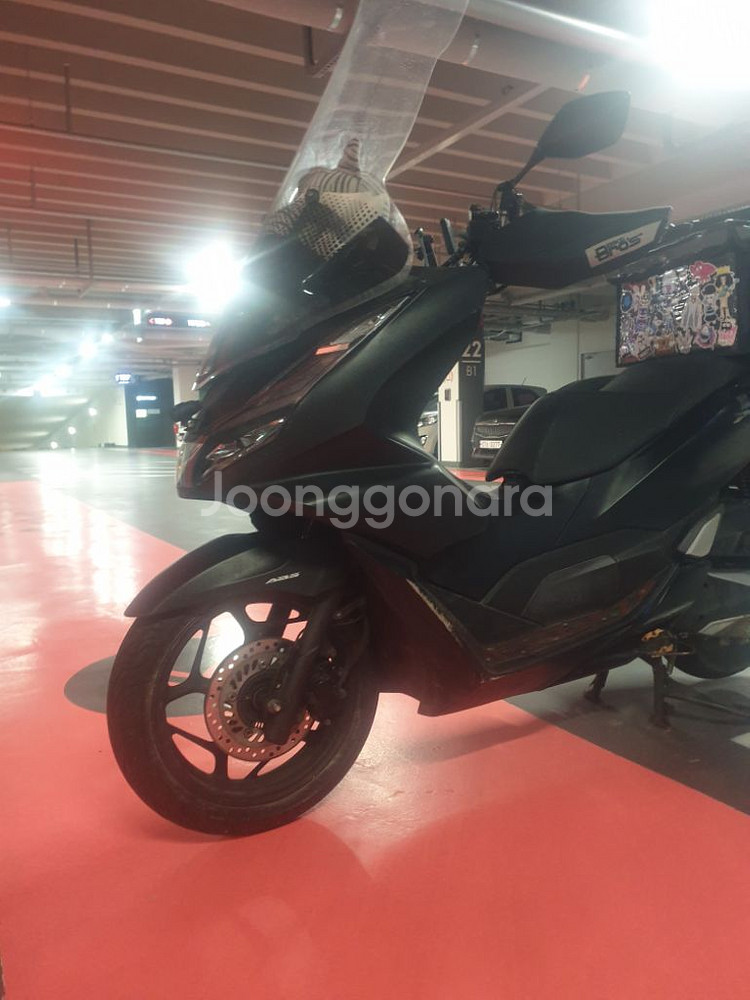 pcx125 21년식 블랙 팝니다.--0