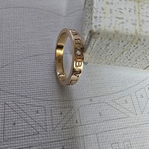 18k 반지.