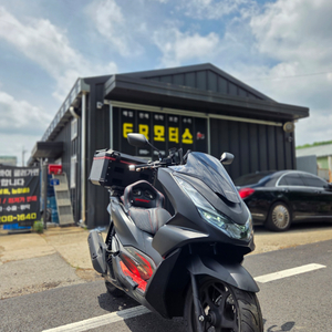 혼다 PCX125 (2022)