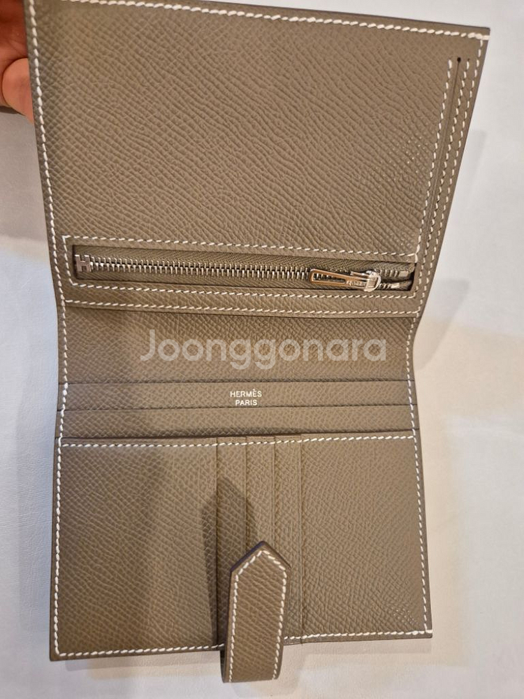 에르메스 베안 반지갑--1