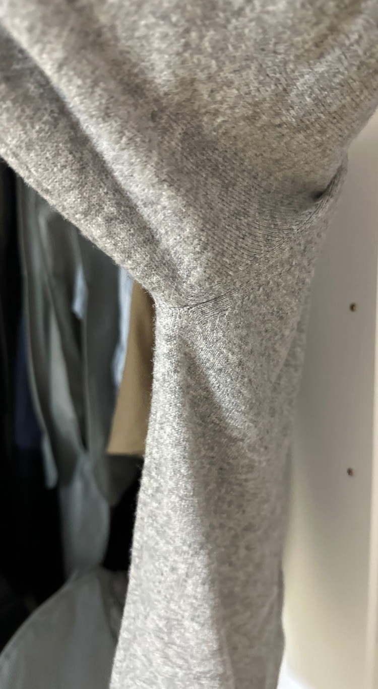 꼼데가르송 그레이 가디건 남성 M사이즈 판매--8