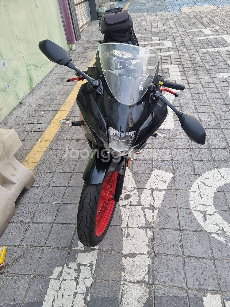 스즈키 gsx-r125--1