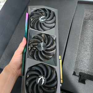 rtx 3080 12G amp extreme holo