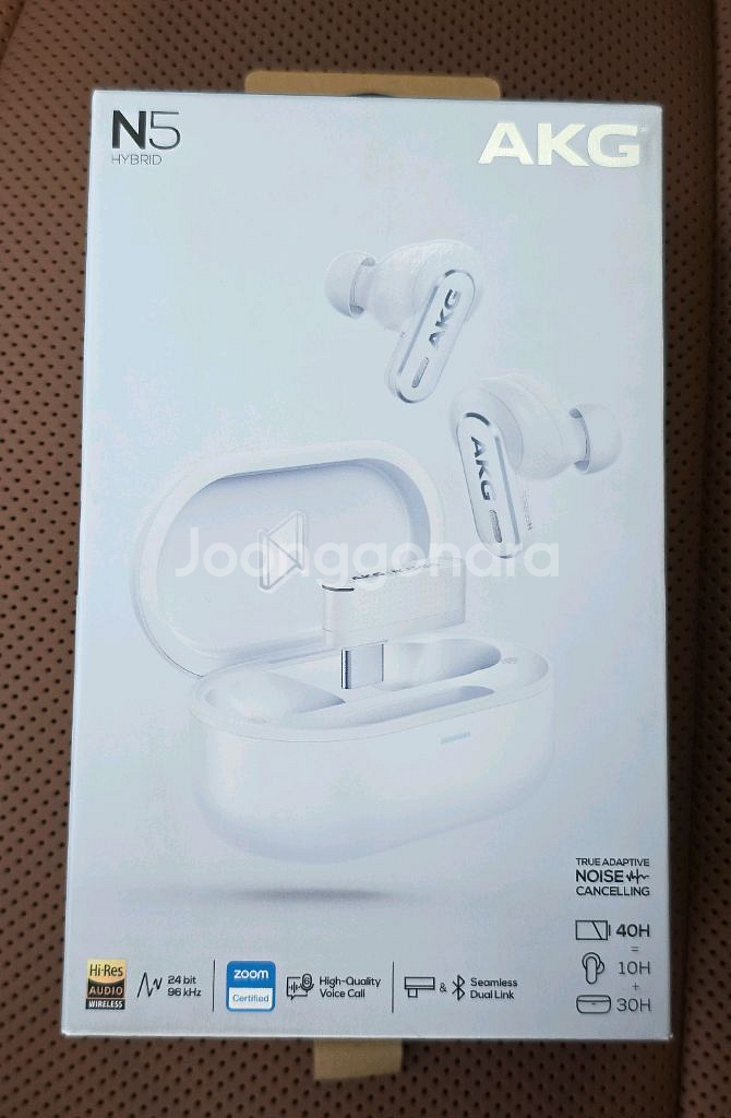 AKG N5 Hybrid 화이트 이어폰--0