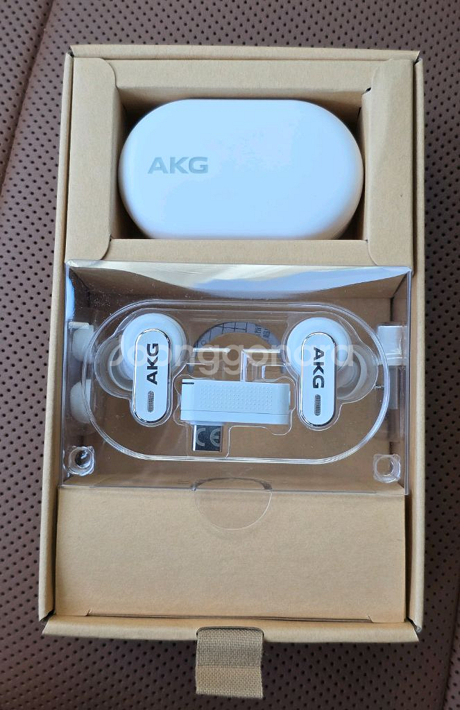 AKG N5 Hybrid 화이트 이어폰--1