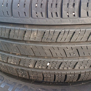 215/55R17 중고타이어 금호 2본 팝니다