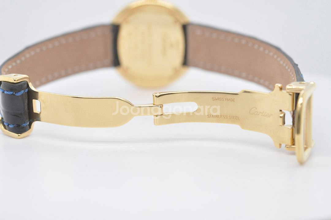 까르띠에 트리니티 금장 손목시계 심플 다이얼 여성용--4