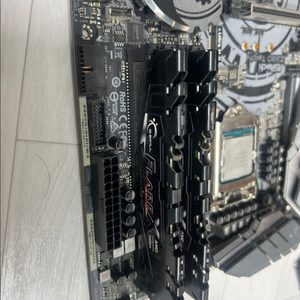 G.SKILL DDR4 3200 16GB 8GB*2