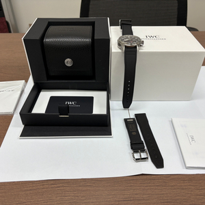 IWC 파일럿 크로노그래프 41 (2025)