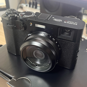 X100VI 블랙+구성품 판매(보증 26년 9월)