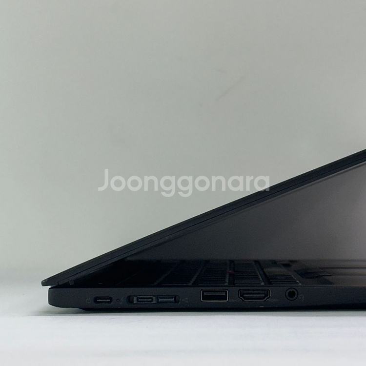 레노버 씽크패드 T490s 터치스크린 중고노트북--2