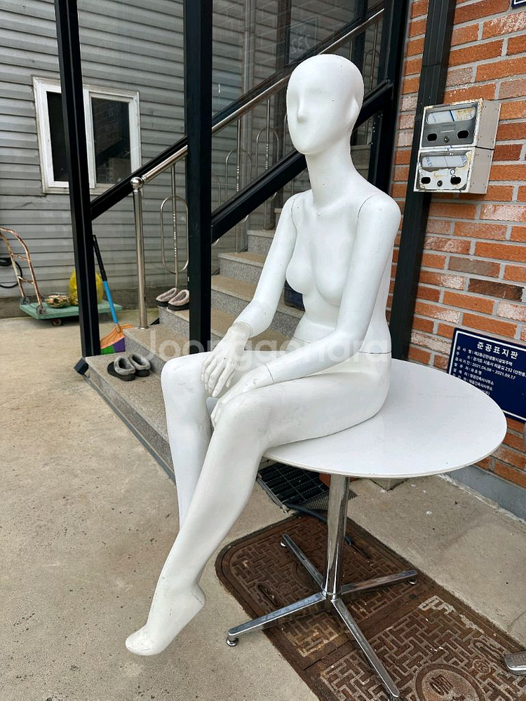 남자여자 전신마네킹 좌상마네킹--7