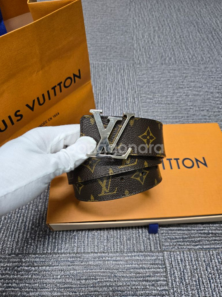 [정품]루이비통 모노그램 리버시블 벨트--0