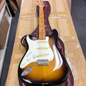 Fernandes RST50-57 REVIVAL왼손기타