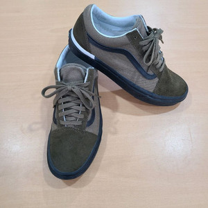 반스 VANS 스니커즈 270 (무료배송)