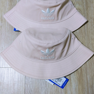 아디다스 오리지널 트레포일 버킷햇 벙거지 핑크 모자 I