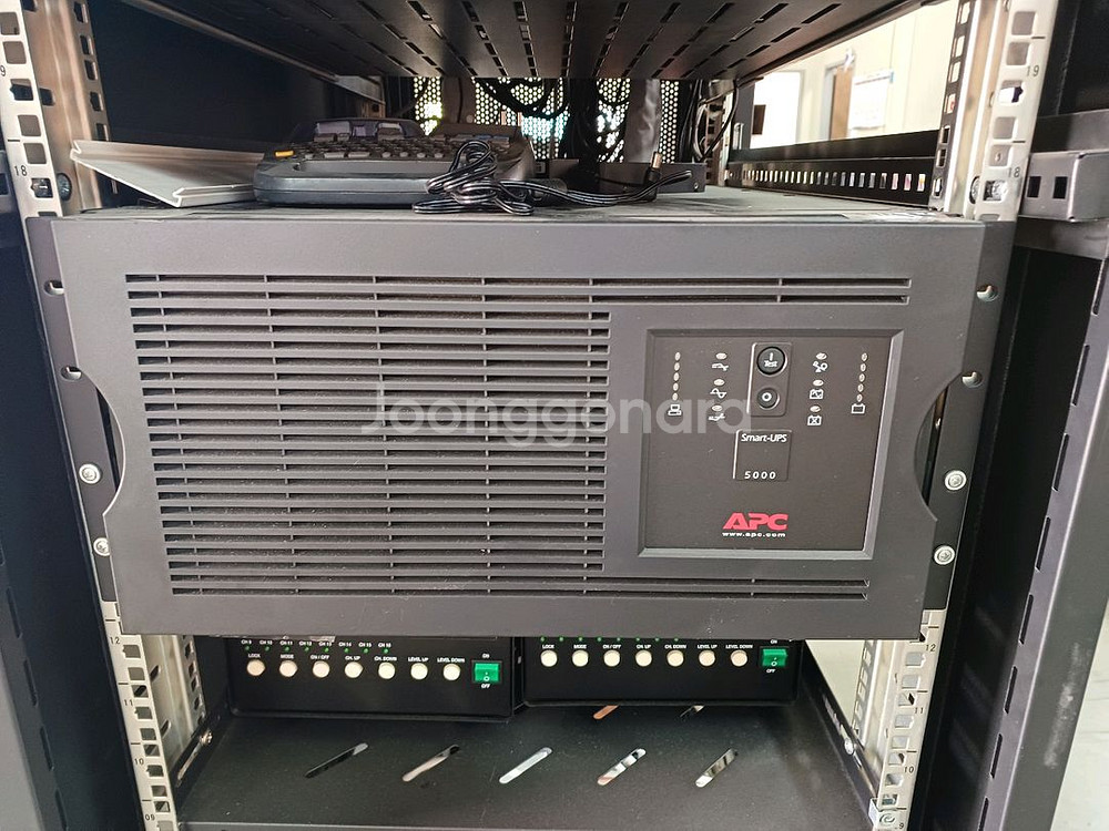 Apc smart ups 5000 