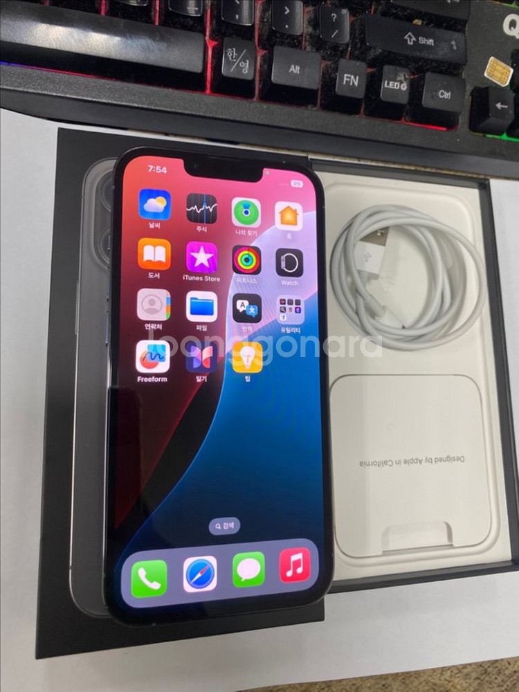 아이폰13프로 블루 SS급 256GB 무잔상--2