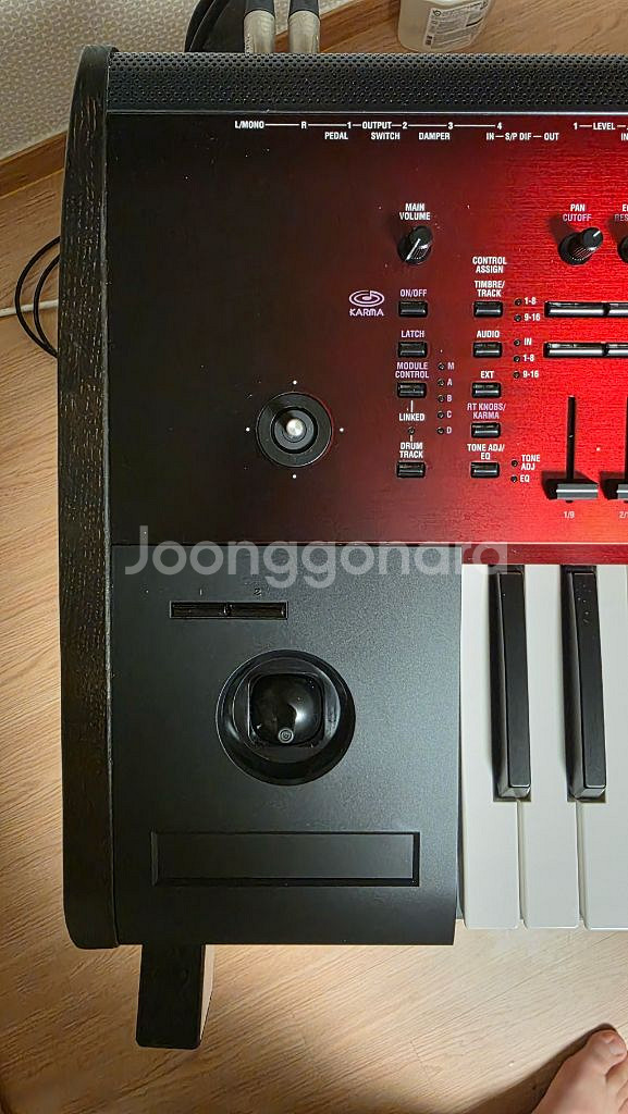 korg Kronos2 61SE 한정판모델--1