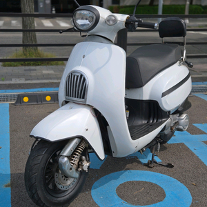 일산 베스비 클래식 스쿠터 125cc