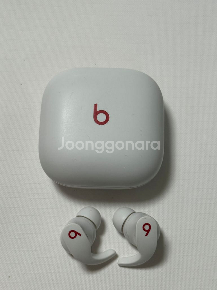애플 비츠 핏 프로 이어폰--1