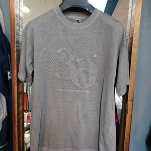 에이프릴에잇 36로고 반팔 L 이미지