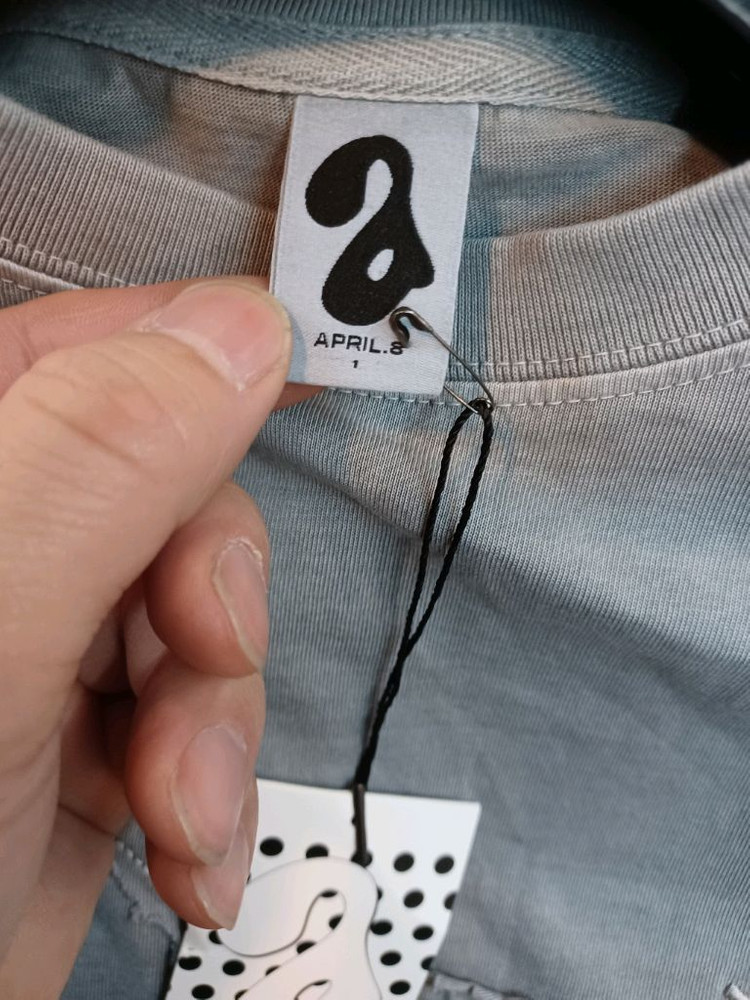 에이프릴에잇 36로고 반팔 L 이미지