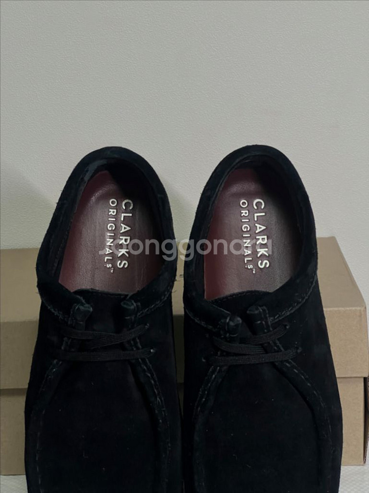 클락스 왈라비 GTX 고어텍스 블랙 스웨이드--4