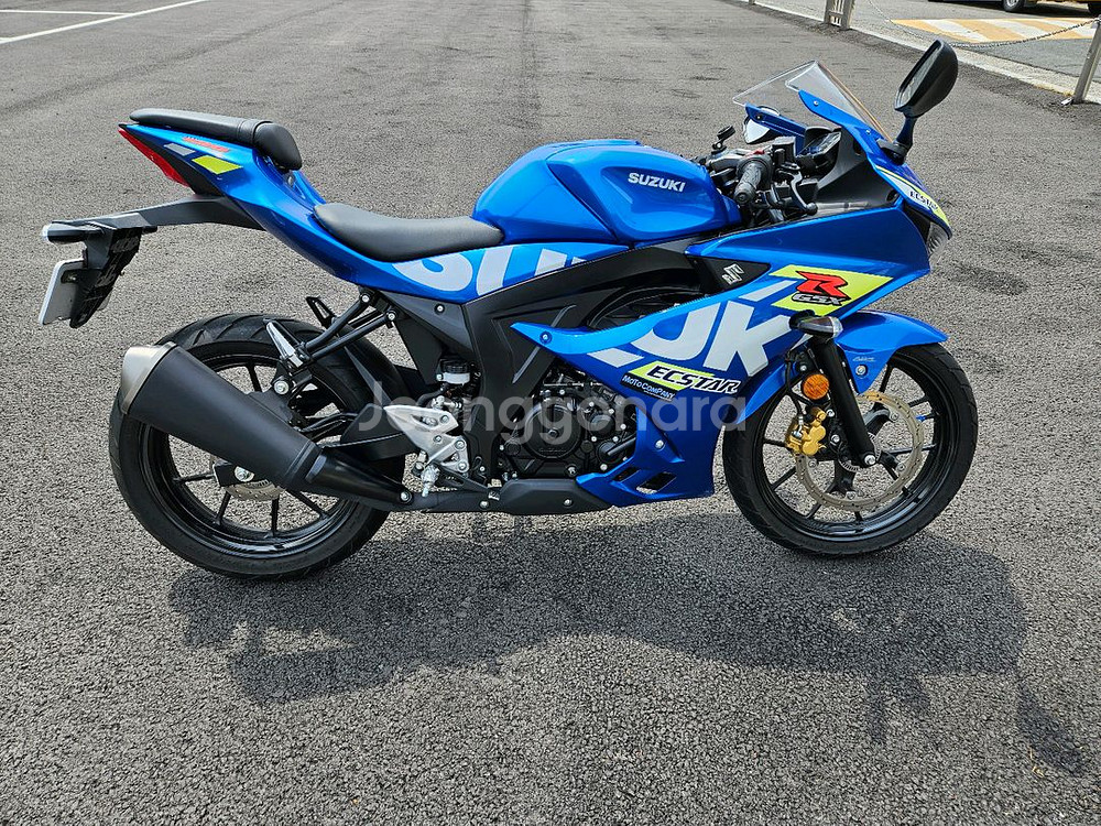 부산 스즈키GSX R125 오토바이 팔아요--3