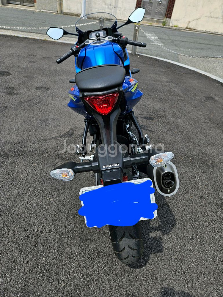 부산 스즈키GSX R125 오토바이 팔아요--1