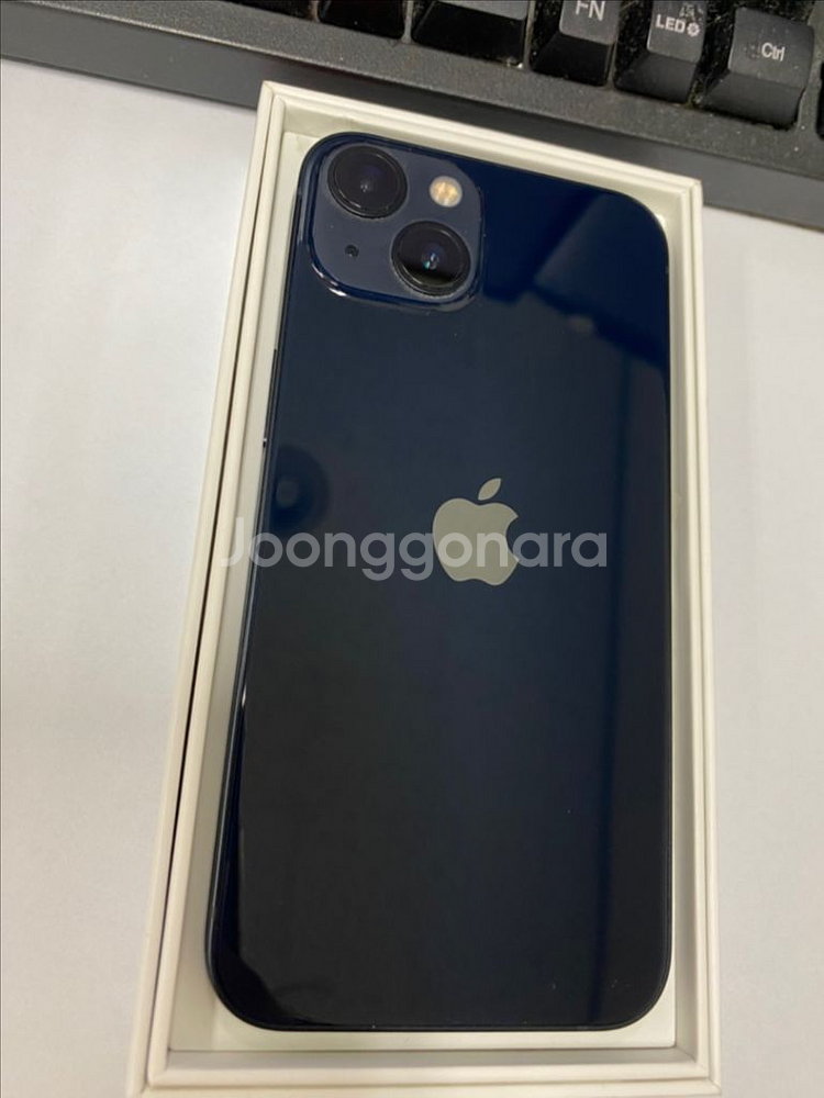 아이폰13 새제품급 미드나이트 128GB 개통일25년형--0