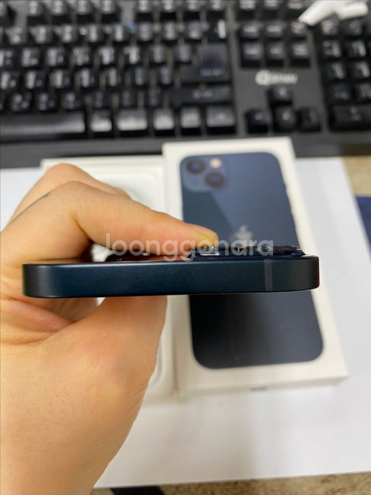 아이폰13 새제품급 미드나이트 128GB 개통일25년형--5